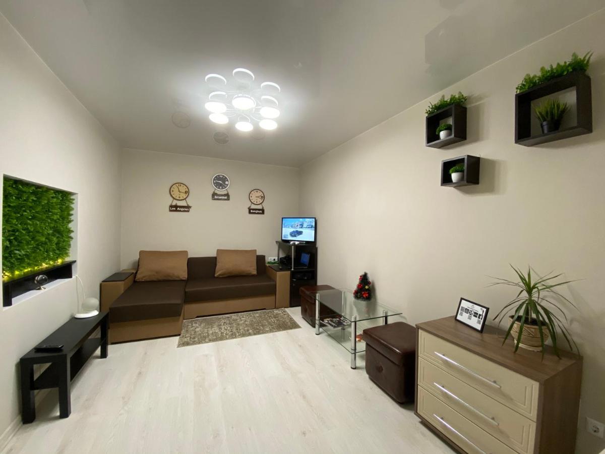 Joy Box Apartments リヴィウ エクステリア 写真